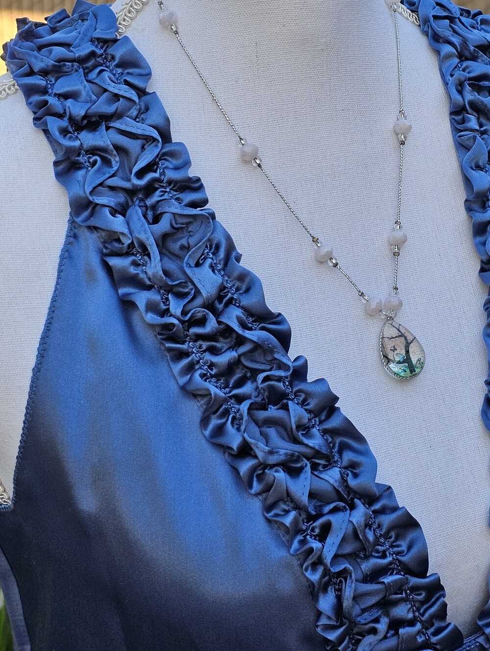 Max Studio Blue Silk Ruffle V-Neck Sleevless Top Sz Sm - Picture 3 of 8